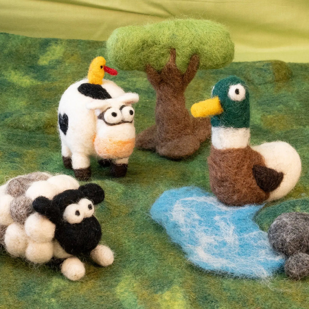 Needle Felting Farm Collection Kit for Beginners | Woolbuddy