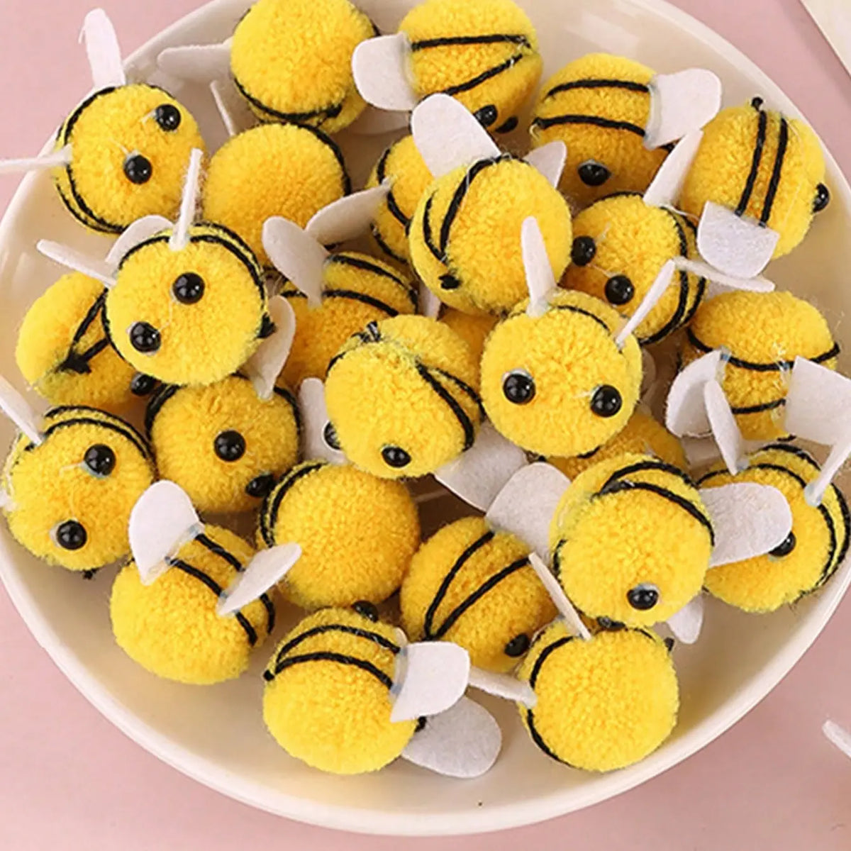 Handmade DIY Bee Ball Toys Set, Decorative Home Accessories, Party Room Plant Fabric Ornament, Fun Insect Design, Ideal Gift Choice