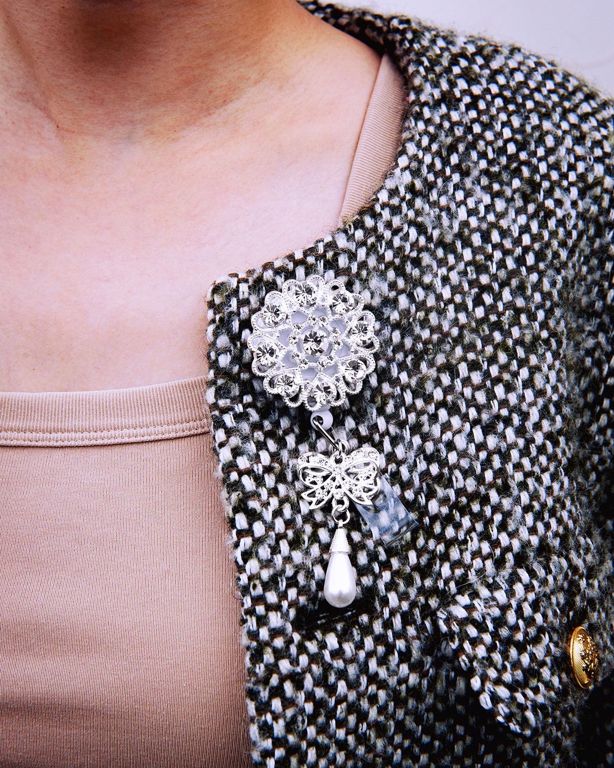 Handmade Bling Rhinestones Retractable Badge Reel, Name Badge Holder with Alligator Swivel ID Badge Clip