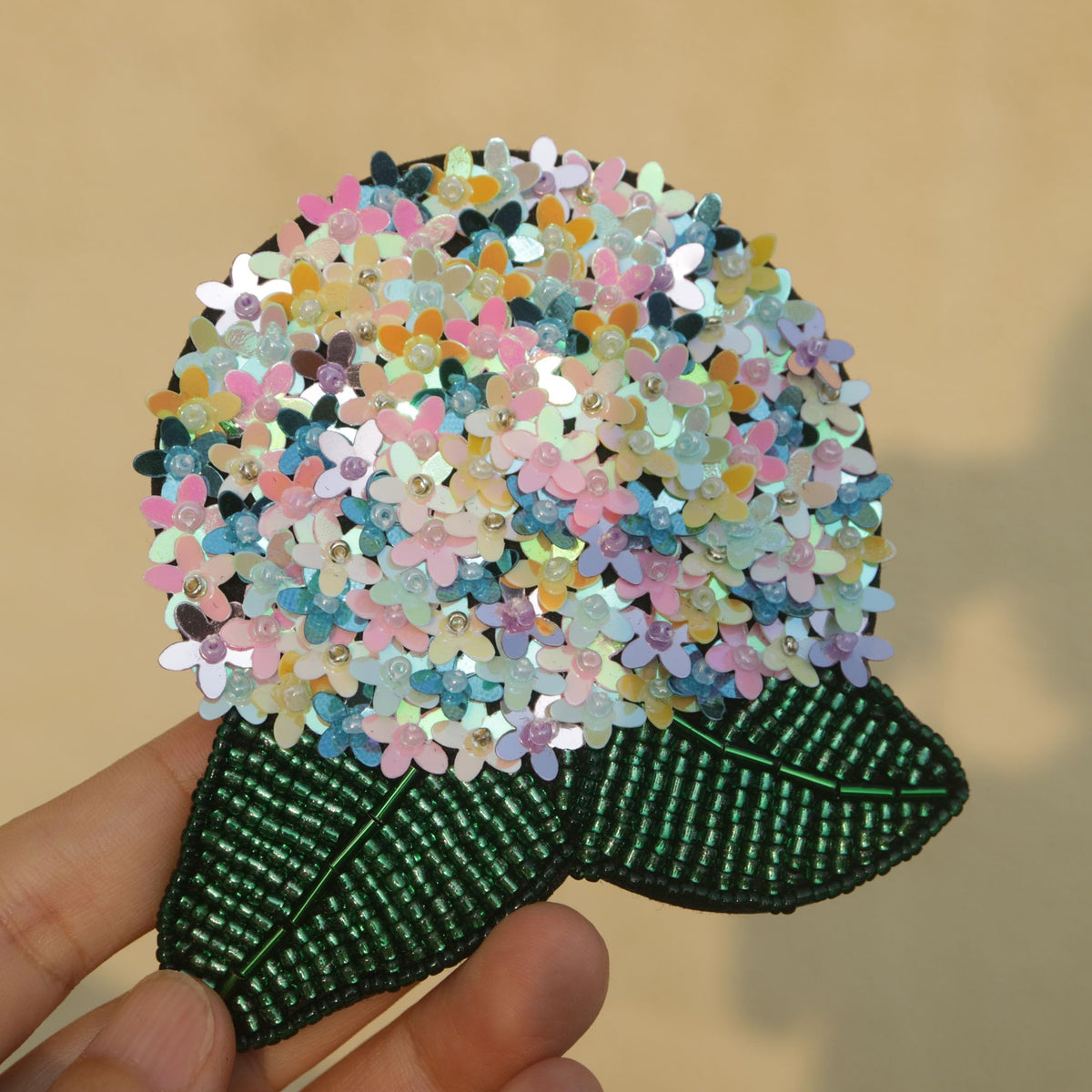 DIY 5pc/lot Handmade Sewing Flower Rhinestone Patches Beaded Embroidery Heart Patches for Clothes Applique parches Crafts Badges