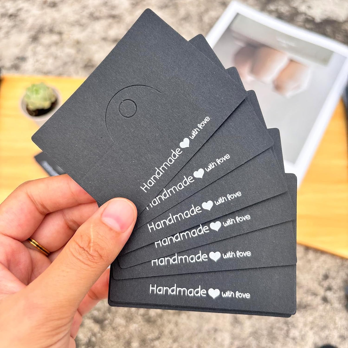 100PCS Bracelet Display Cards with 100PCS Jewelry Bags,Thick Clear Packaging Bags for Small Business,Bracelet,Keychain,Charms,Earrings,Car Coaster (Black)